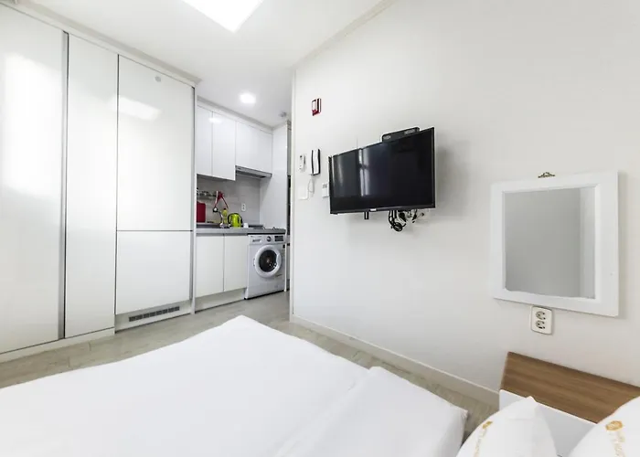 Guro Js Aparthotel