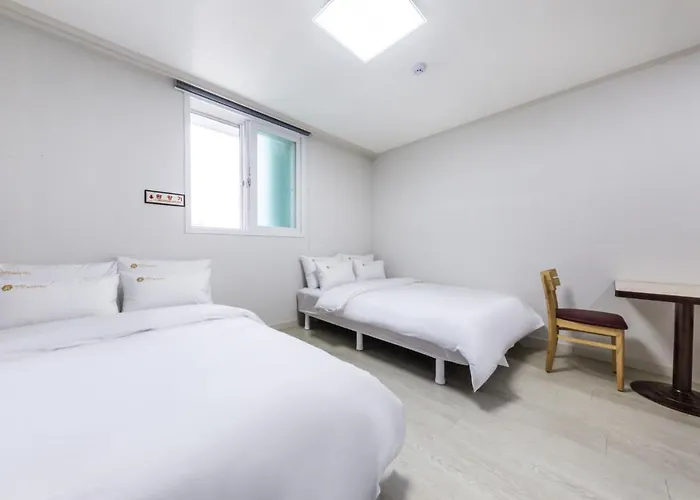 Guro Js Aparthotel